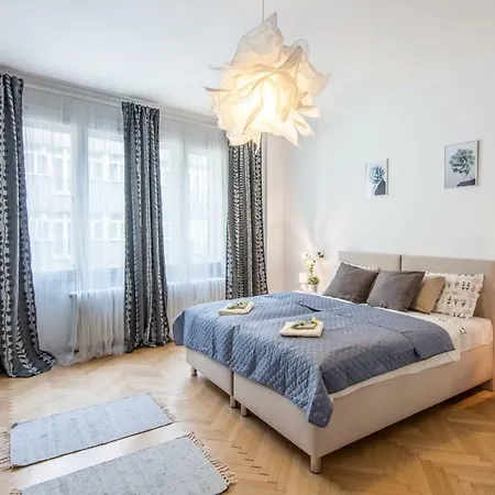 Apartment Lodecka 2
