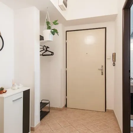 Lodecka 2 Apartmán *